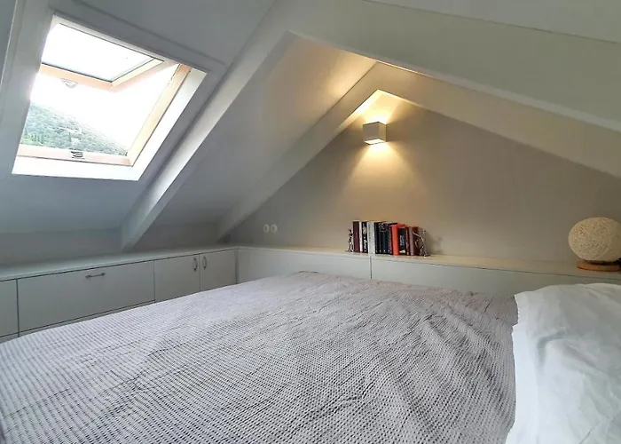 Limone Loft Ithaca Perachorion